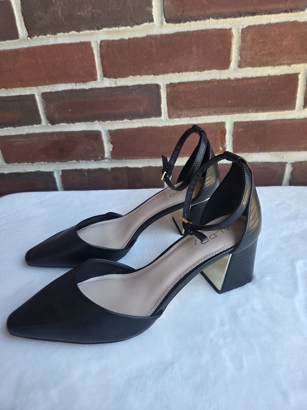 ALDO Tinctum Black Pointed Toe Ankle Strap Block Heels Women’s 7.5 - Picture 3 of 10